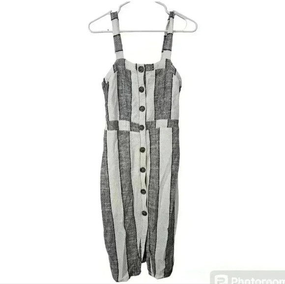 Urban romantics fitted striped dress! - Picture 1 of 5